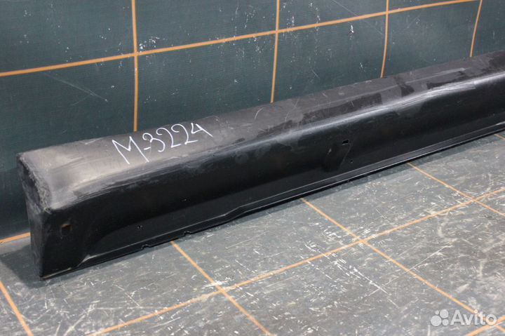 Накладка порога правая - Mitsubishi Outlander 3