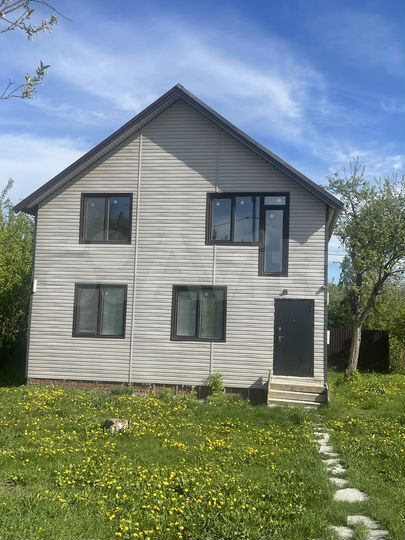 Дом 150 м² на участке 5 сот.