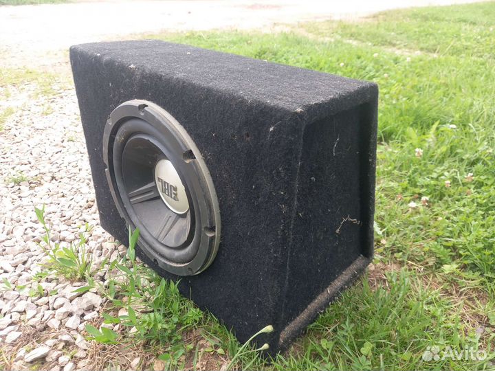 Сабвуфер jbl