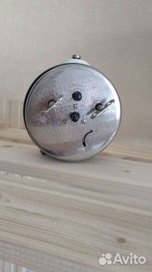 Часы будильник Sevani советские СССР