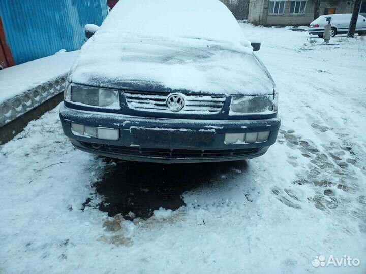 На запчасти Фольксваген Пассат б3