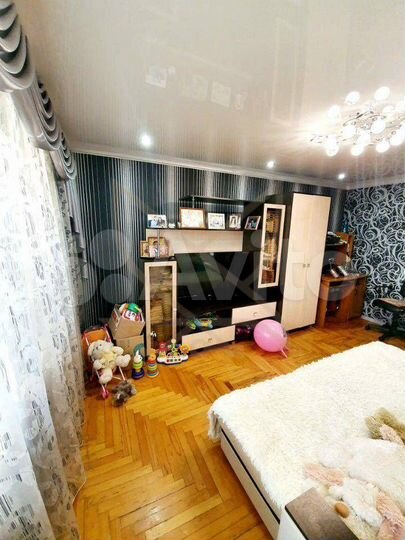 2-к. квартира, 53 м², 4/5 эт.