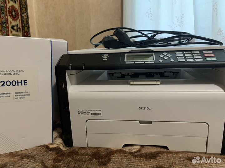 Лазерный принтер и два новых картриджа