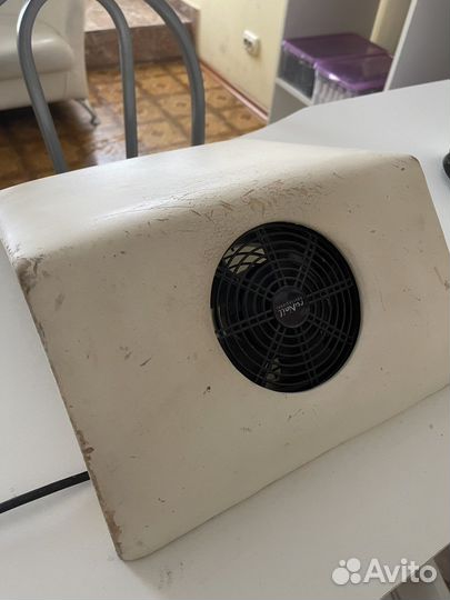 Вытяжка для маникюра