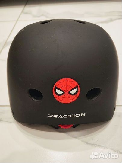 Щлем защитный детский reaction