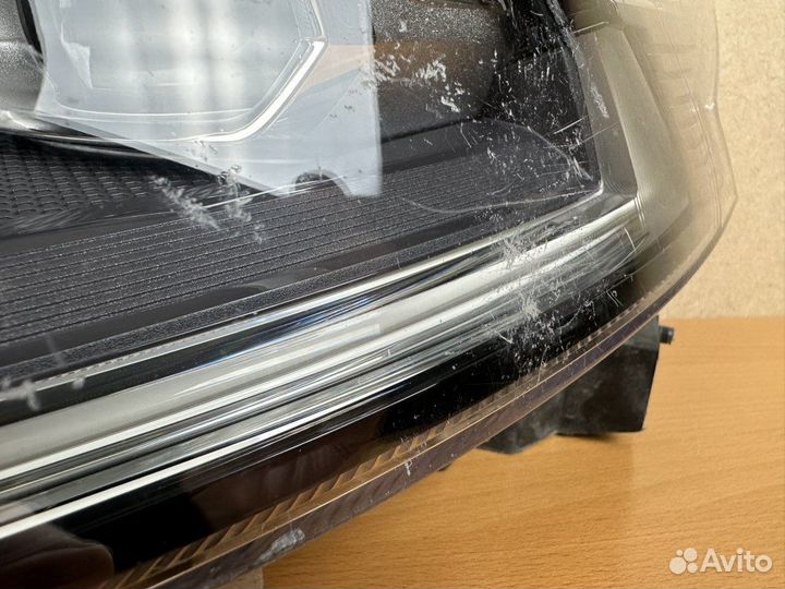 Фара передняя левая Haval F7