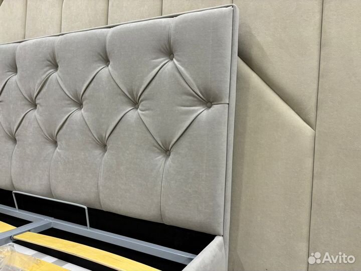 Кровать двуспальная новая