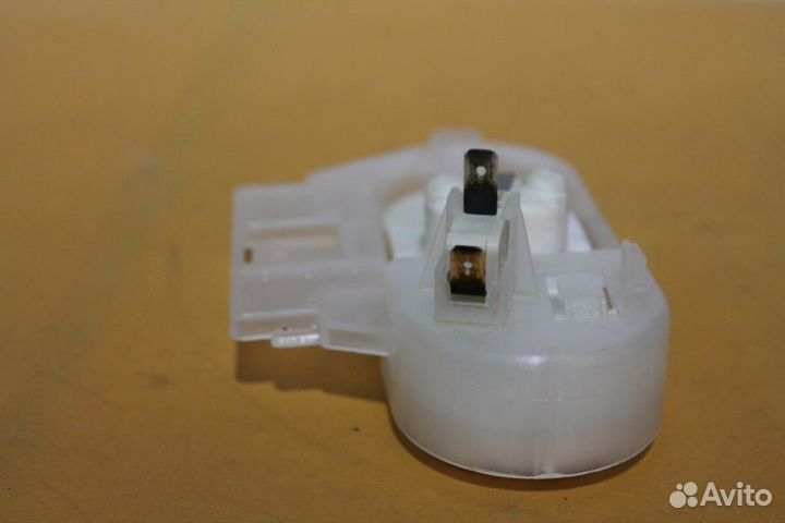 Микропереключатель с поплавком Electrolux 15201690