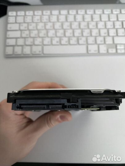 Жесткий диск 1 тб + SSD (Seagate)