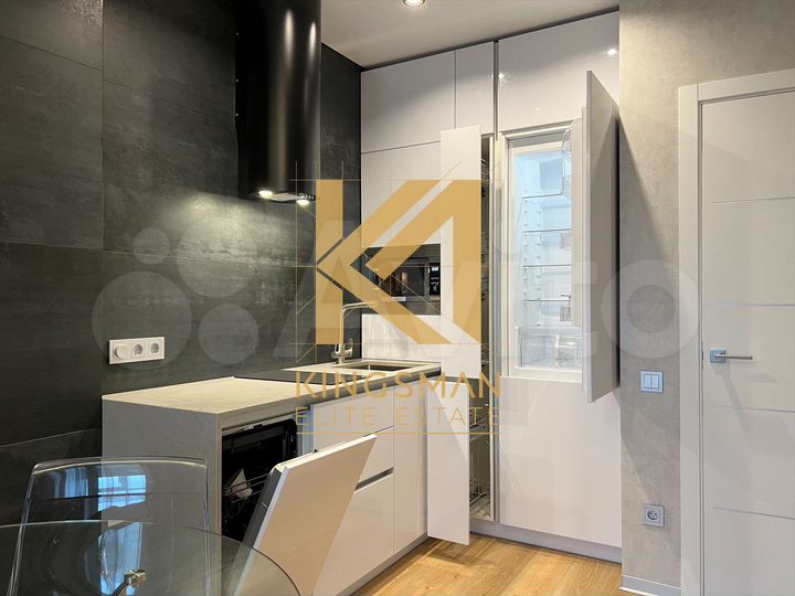 2-к. квартира, 85 м², 17/19 эт.