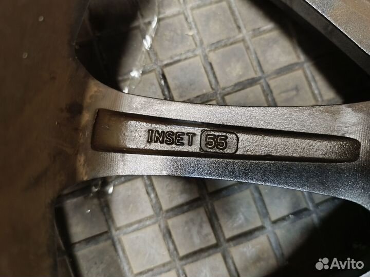 Литые диски Hot Stuff R17 из Японии (№280)