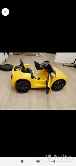 Детский электромобиль audi