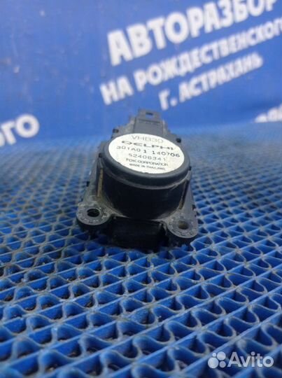 Моторчик заслонок отопителя Opel Astra Gtc купе