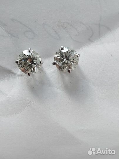 Бриллианты в сережках(пусеты)