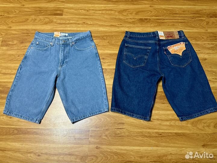 Джинсовые шорты Levis Lux