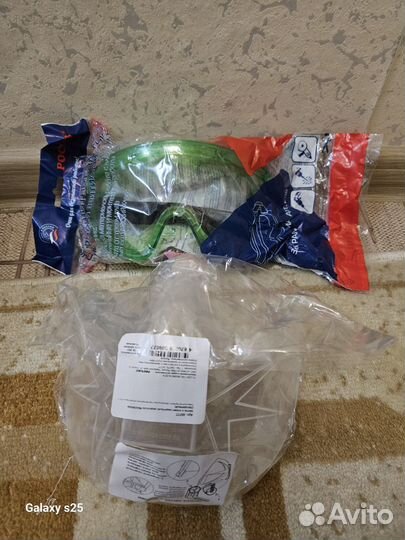 Очки от брызг металла и пыли