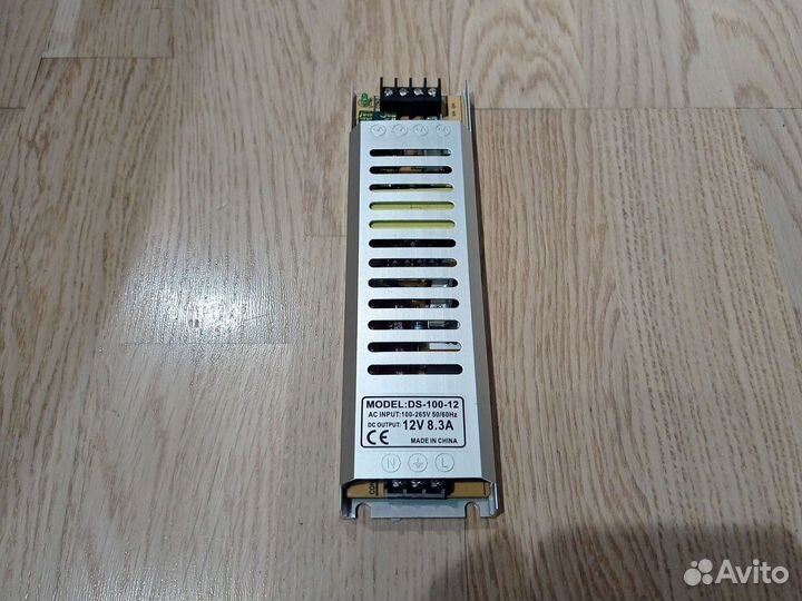 Блок питания 12V 8.3A