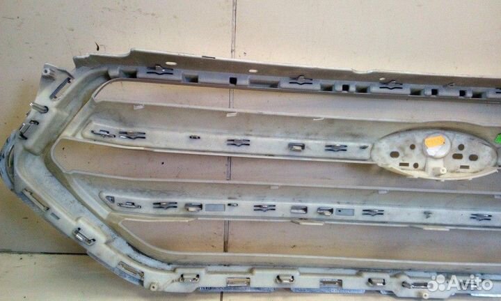 Решетка радиатора Ford Kuga