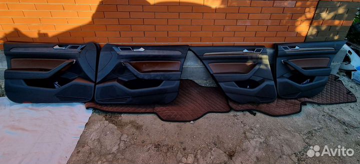 Дверные карты Passat B8