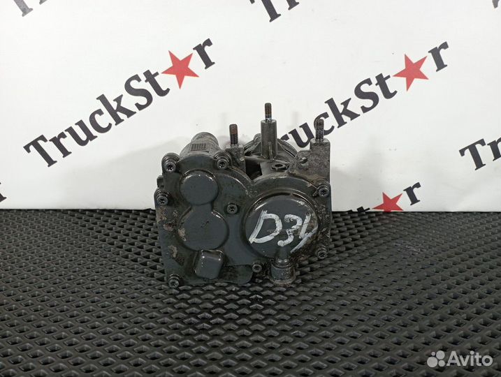 Кран управления тормозами прицепа