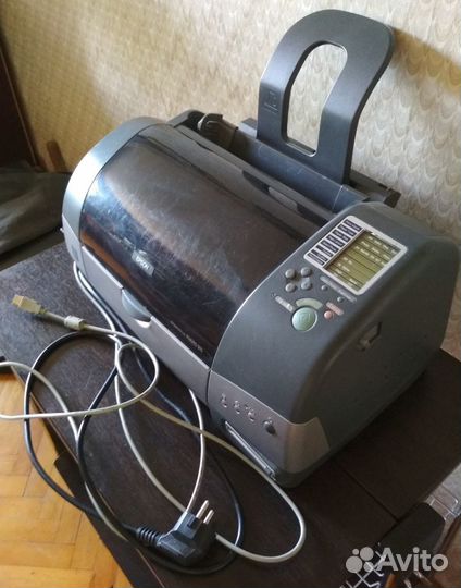 Цветной струйный принтер Epson Stylus Photo 915