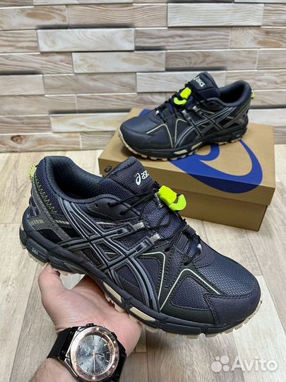 Кроссовки Asics удобные