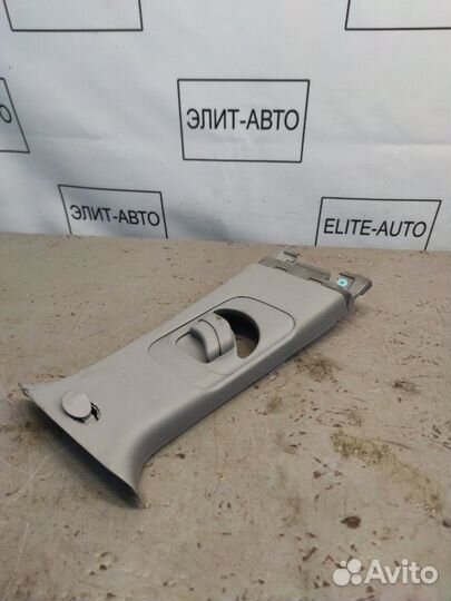 Обшивка салона правая Kia Rio 3 1.4 2016