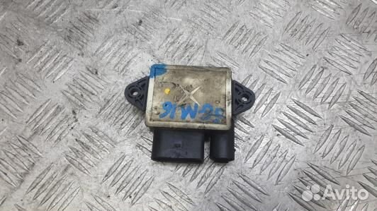 Реле накала свечей chrysler 300C 1 (5GM16OK01)