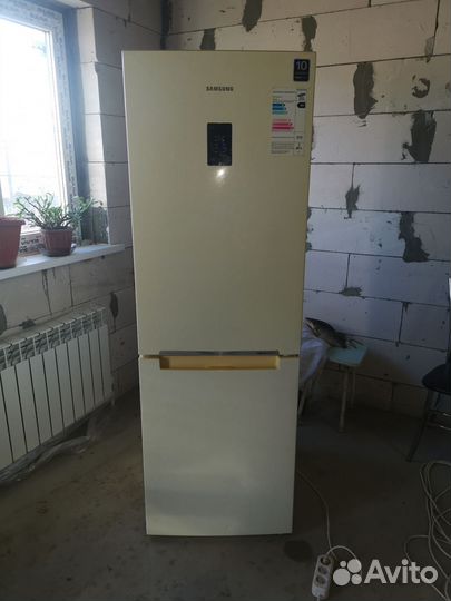 Холодильник Samsung no frost