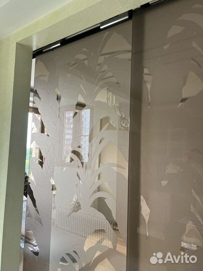 Дверь стеклянная бу