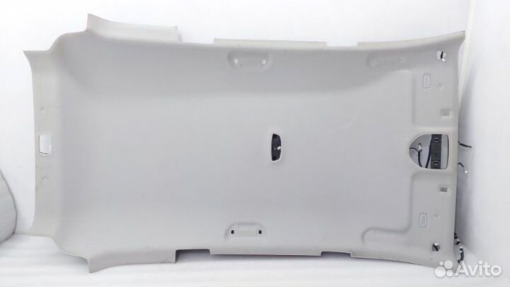 Б/У Б/У Потолок Обшивка потолка. Состояние