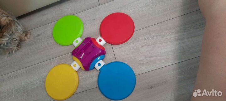 Электронная игра Твистер