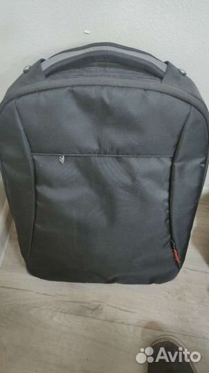 Фирменный противоударный рюкзак