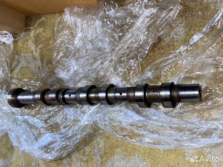 Распредвал Мерседес 272 мотор