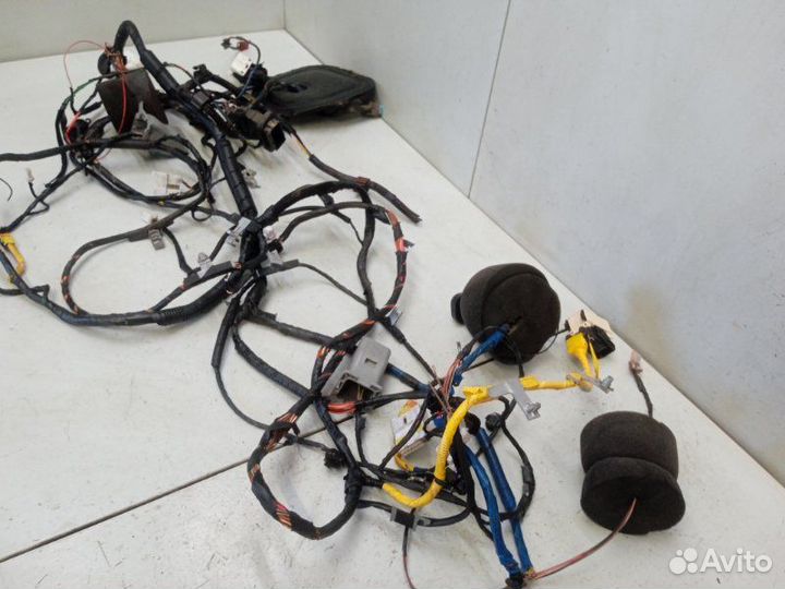 Проводка салона Kia Rio 3 1.4 2014