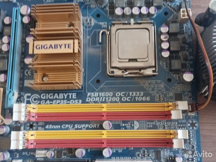 Материнская плата с процессором