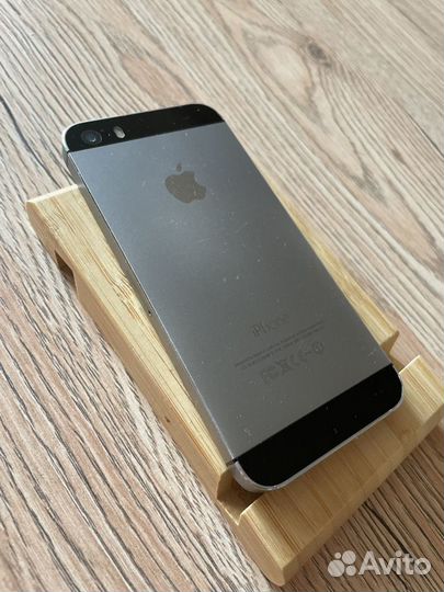 iPhone 5S, 16 ГБ