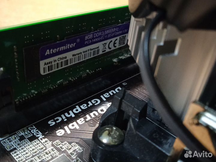 Материнская плата gigabyte