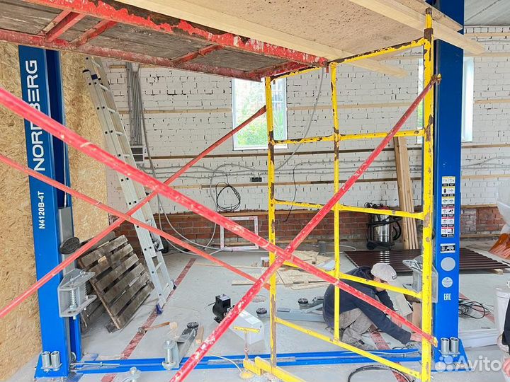 Автомобильный подьемник Двухстоячный 4 тонны