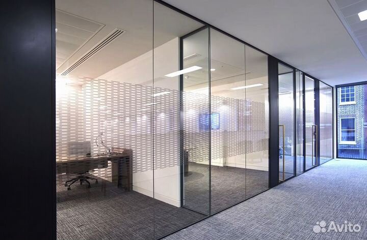 Стеклянные офисные перегородки