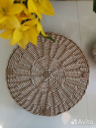 Поднос плетеный, плетёная фруктовница