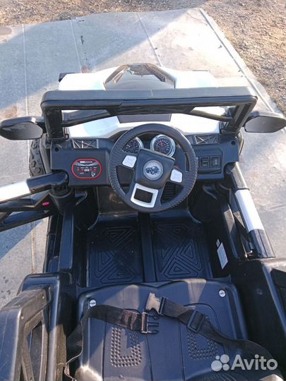 Детский электромобиль двухместный бу