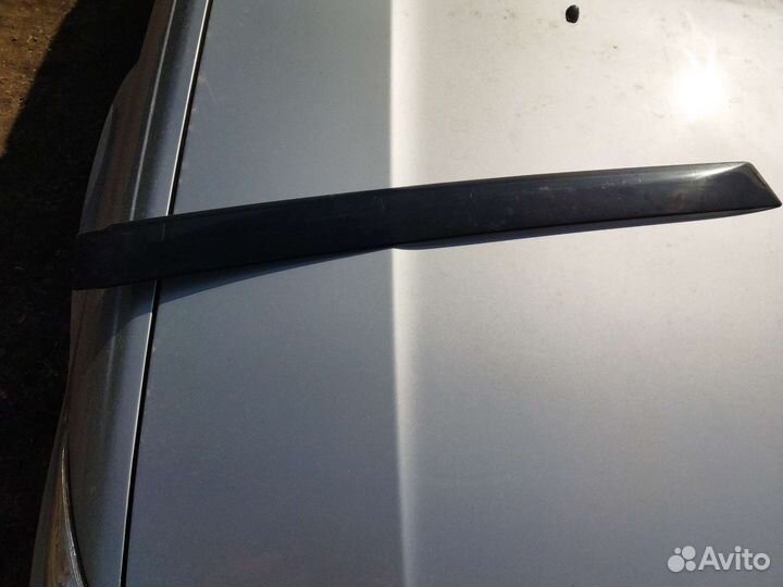 Дефлектор ветровик