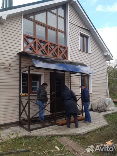 Уличная лестница на крыльцо