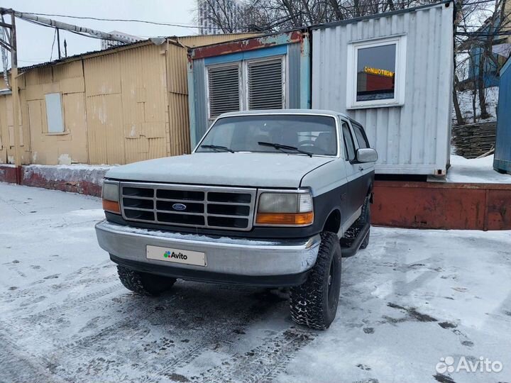 Ford Bronco, 1992
