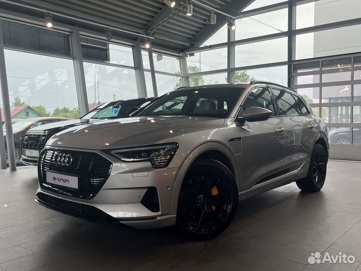 Audi e-tron AT, 2021
