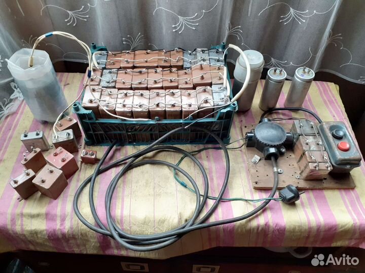 Продаются конденсаторы