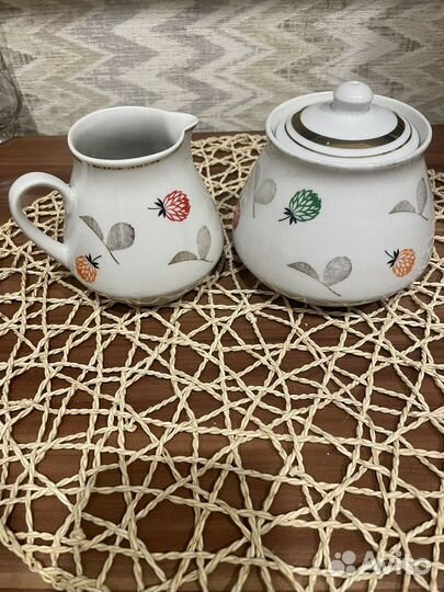 Сервиз чайный, сахарница, молочник СССР