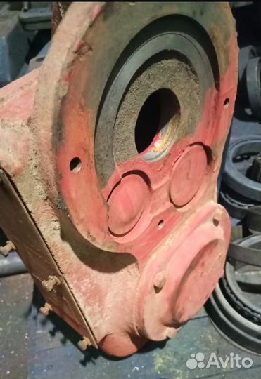 Редуктор рвц-220 новый для кран-балка.Тельфер-таль