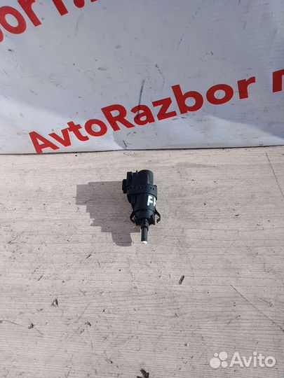 Датчик включения стоп сигнала Ford Focus 2